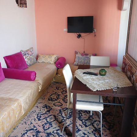 Studio Amine Avec Une Terasse Privee Rabat Exterior foto