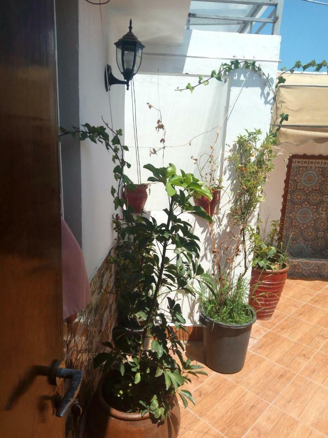 Studio Amine Avec Une Terasse Privee Rabat Exterior foto